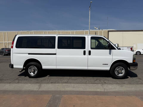 2003 Chevrolet Express 3500 LS