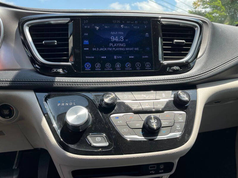 2017 Chrysler Pacifica Limited