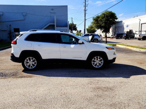 2016 Jeep Cherokee Latitude Altitude