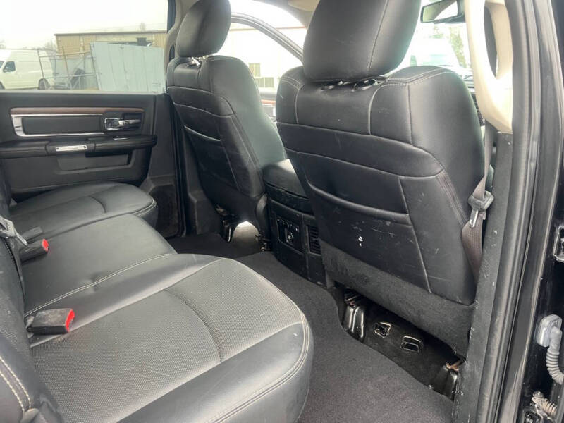 2017 RAM 1500 Laramie