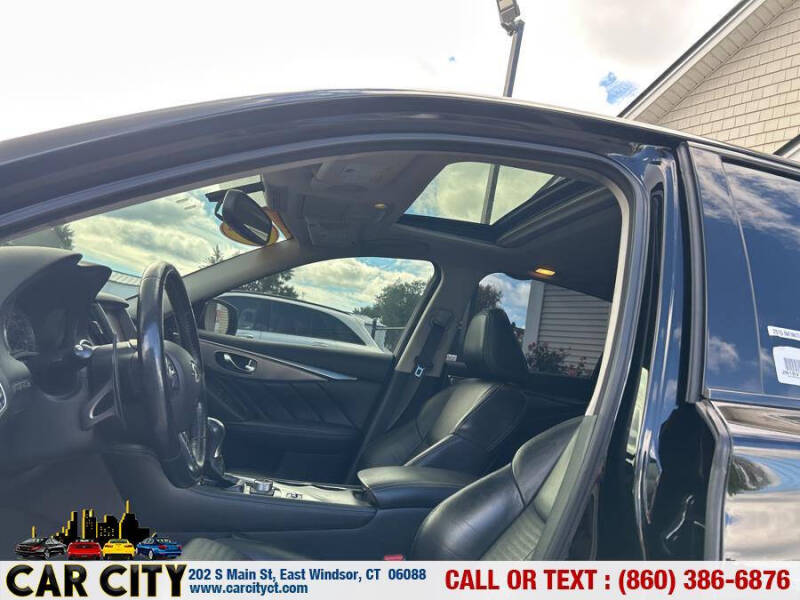 2015 Infiniti Q50 Premium