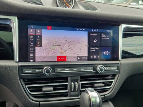 2021 Porsche Macan