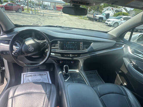 2018 Buick Enclave Essence