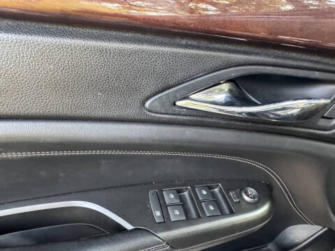 2012 Cadillac SRX Performance Collection