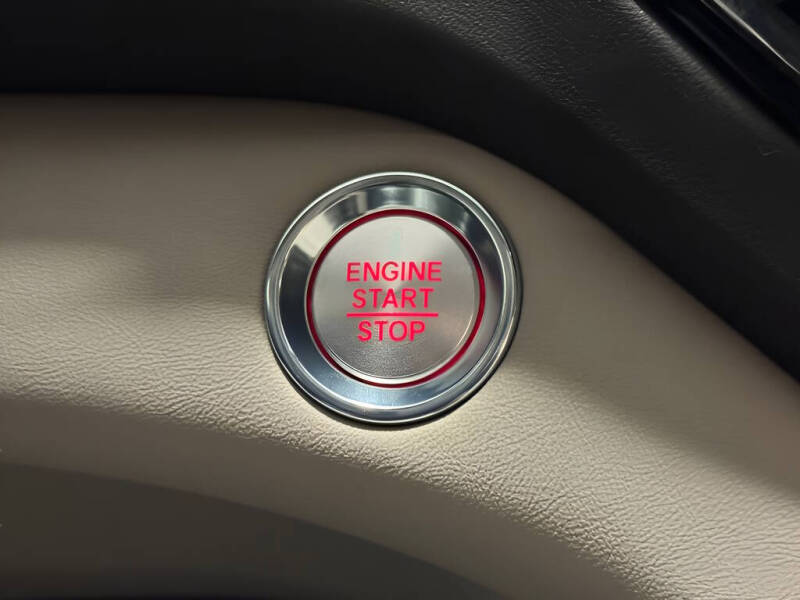 2025 Acura RDX SH-AWD w/Tech