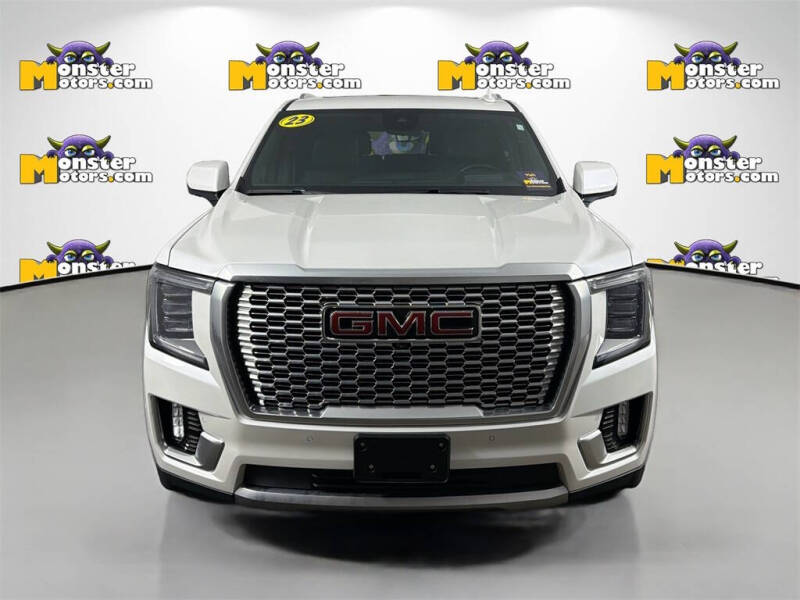 2023 GMC Yukon XL Denali