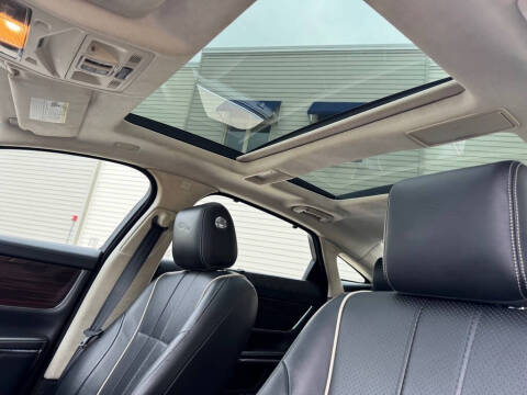 2013 Jaguar XJL Portfolio