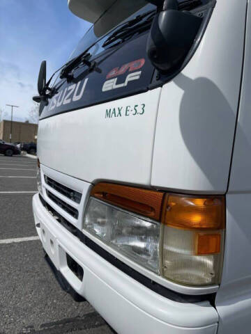 1997 Isuzu Elf Camper