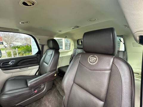 2014 Cadillac Escalade Platinum