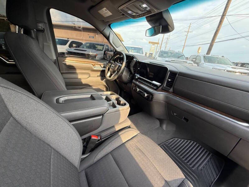 2023 GMC Sierra 1500 SLE