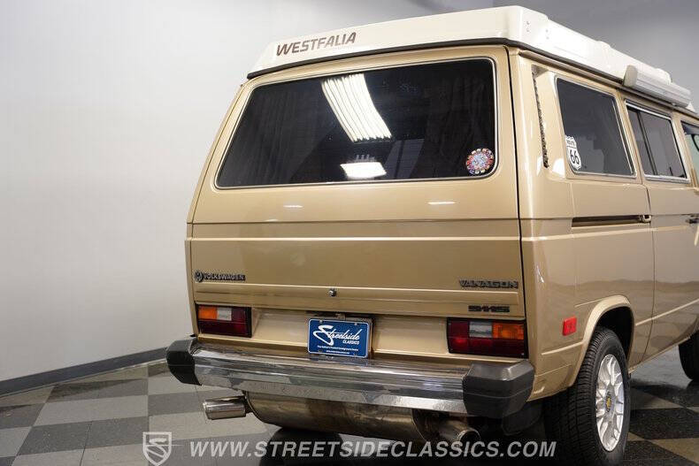 1982 Volkswagen Vanagon Camper