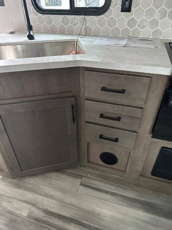 2024 Starcraft RV Autumn Ridge