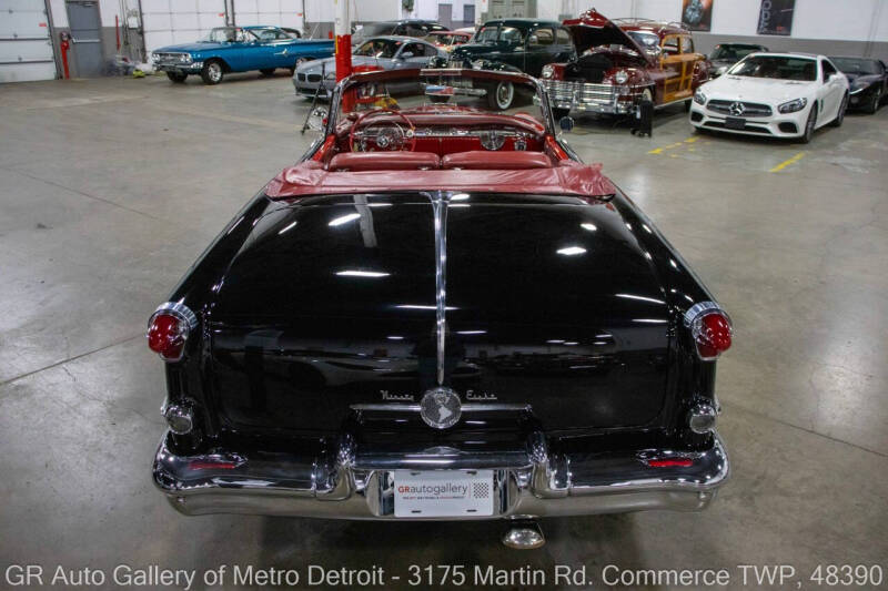 1955 Oldsmobile 98 Starfire