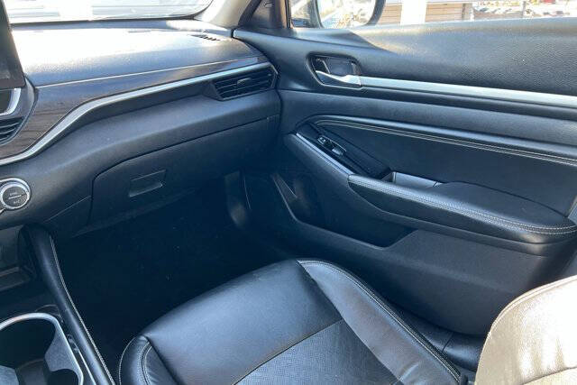 2023 Nissan Altima 2.5 SL