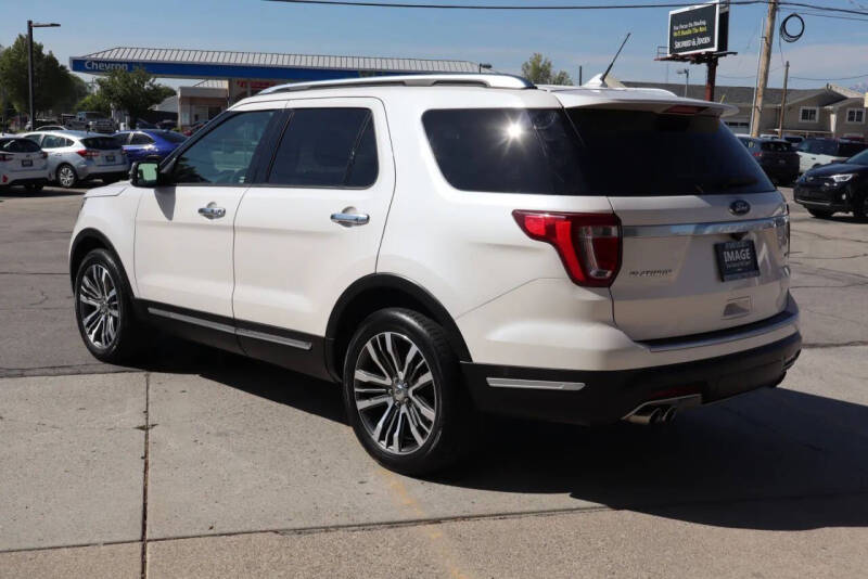 2019 Ford Explorer Platinum