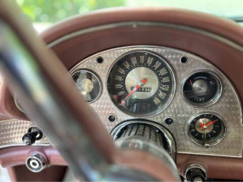 1957 Ford Thunderbird