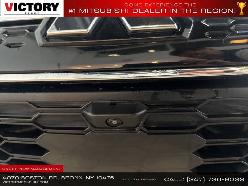 2022 Mitsubishi Outlander SE