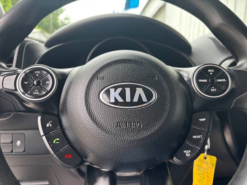 2016 Kia Soul +