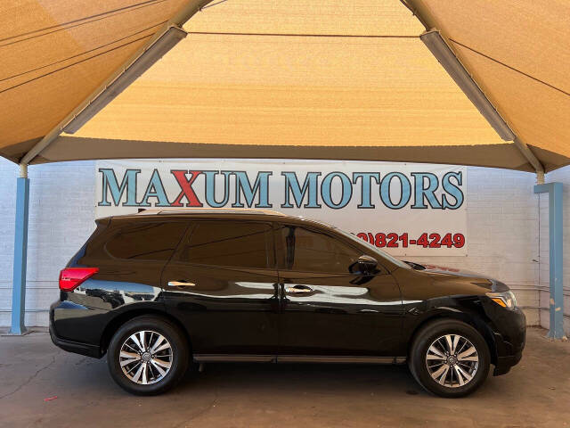 2020 Nissan Pathfinder for sale at Maxum Motors Limited in Chandler, AZ