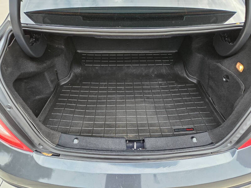 2011 Mercedes-Benz C-Class C 300 Luxury