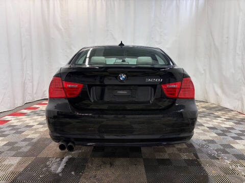 2011 BMW 3 Series 328i xDrive