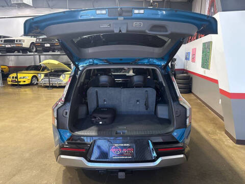 2024 Kia EV9 Land