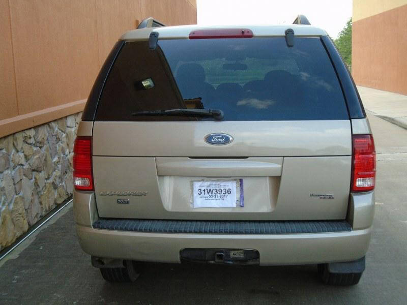 2005 Ford Explorer XLT