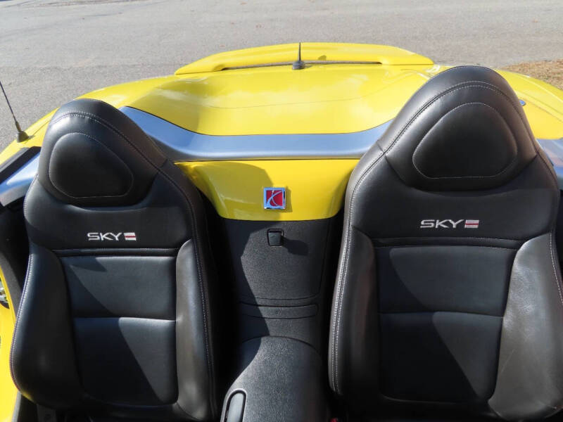 2008 Saturn SKY Red Line