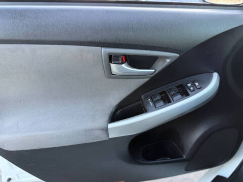 2015 Toyota Prius Four