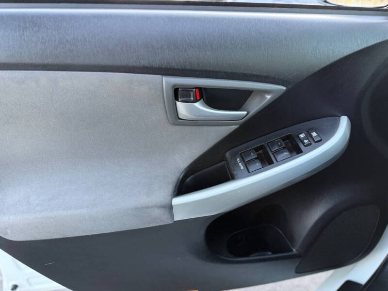 2015 Toyota Prius Four