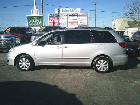 2008 Toyota Sienna for sale at Triple M Motors in Saint John IN