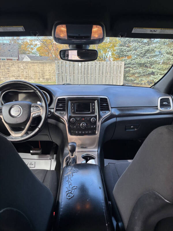 2017 Jeep Grand Cherokee Laredo