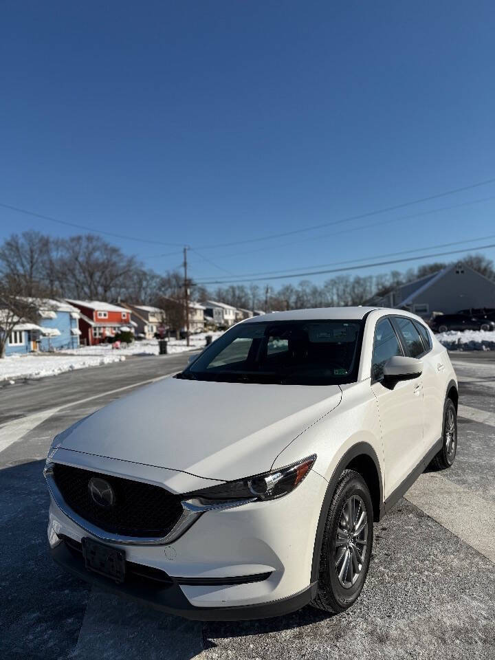 2018 Mazda CX-5 Sport's photo
