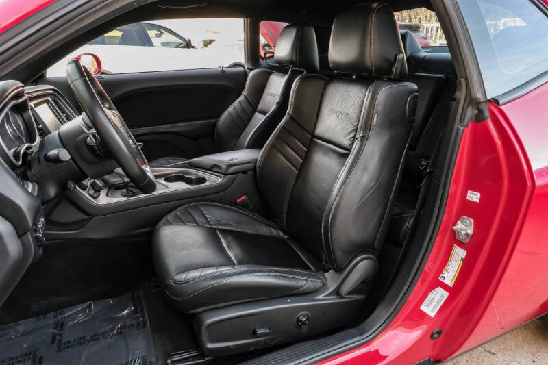 2015 Dodge Challenger SRT 392