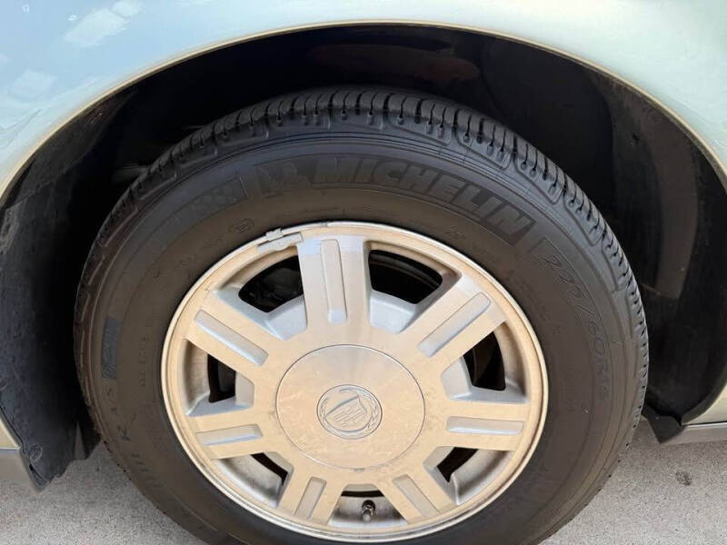 2005 Cadillac DeVille