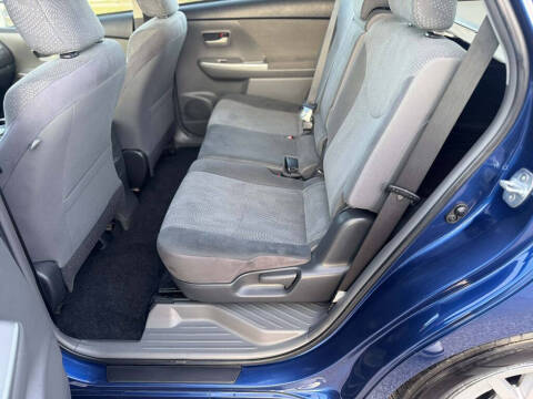 2013 Toyota Prius v