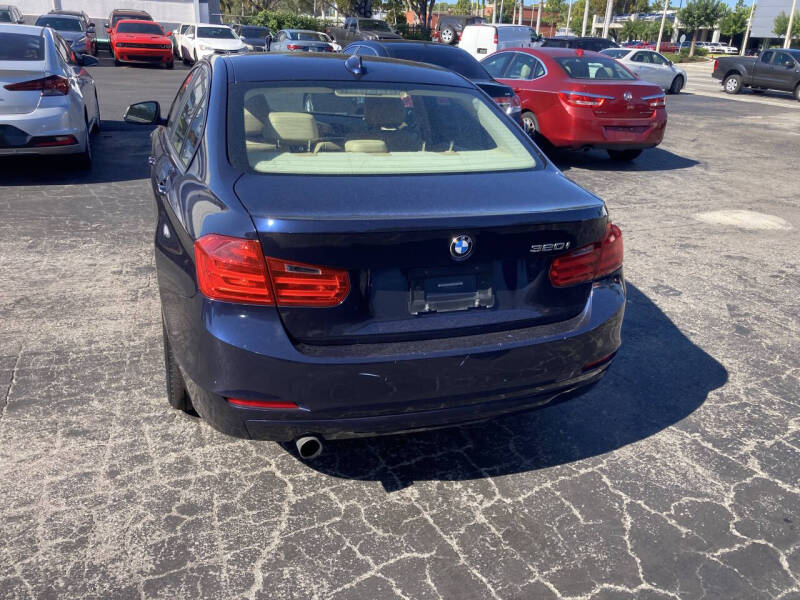 2015 BMW 3 Series 320i