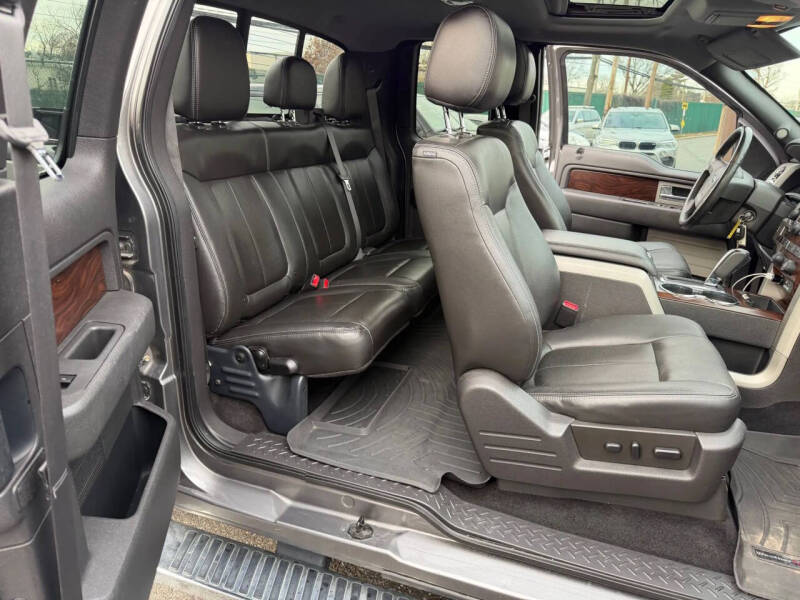 2012 Ford F-150 Lariat