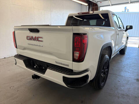 2026 GMC Sierra 1500 Elevation Standard