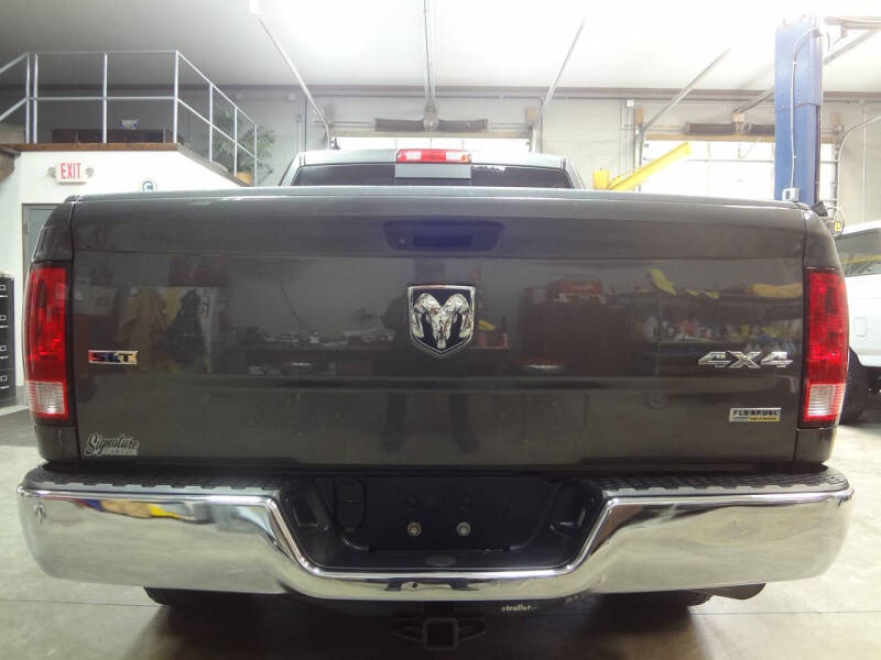 2019 RAM 1500 Classic SLT