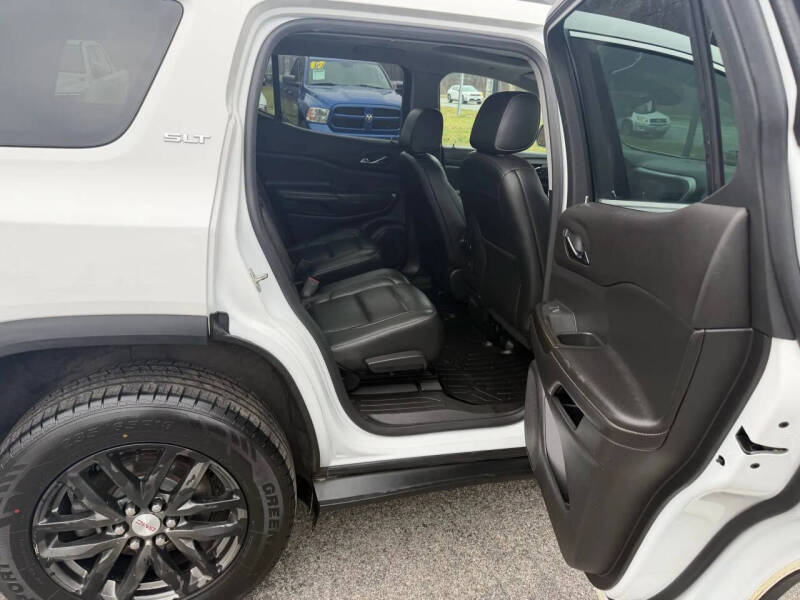 2019 GMC Acadia SLT-1