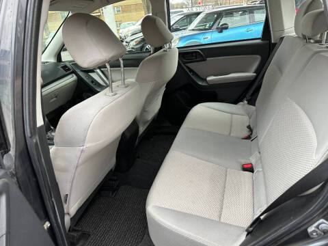 2014 Subaru Forester 2.5i