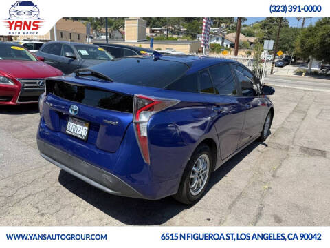 2017 Toyota Prius Three