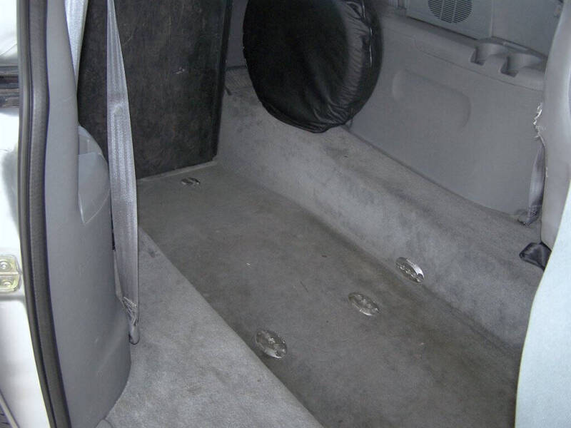 2005 Dodge Grand Caravan SE