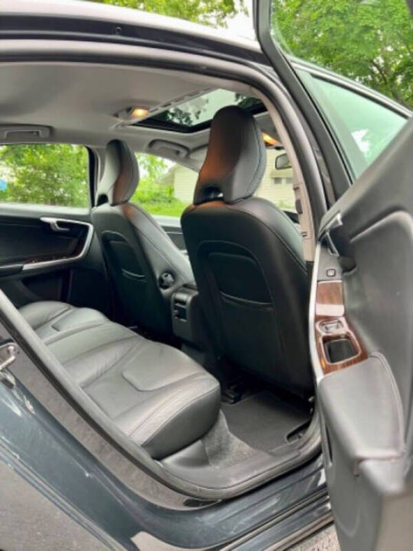 2013 Volvo S60 T5 Premier Plus