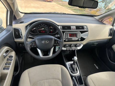 2016 Kia Rio LX