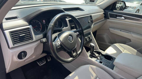 2020 Volkswagen Atlas V6 SE R-Line