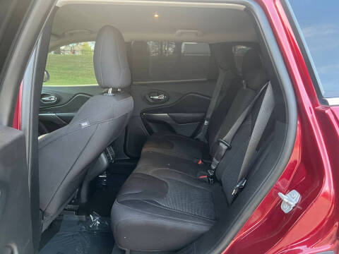 2019 Jeep Cherokee Latitude