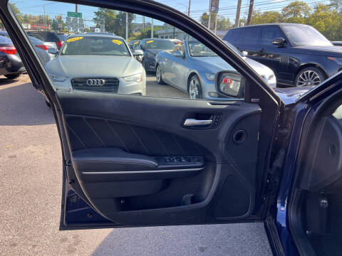 2017 Dodge Charger SXT