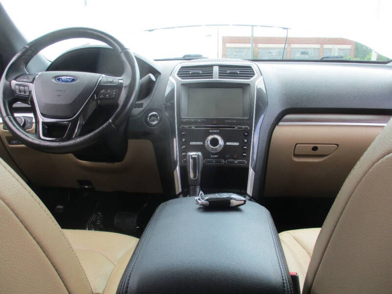 2017 Ford Explorer Limited